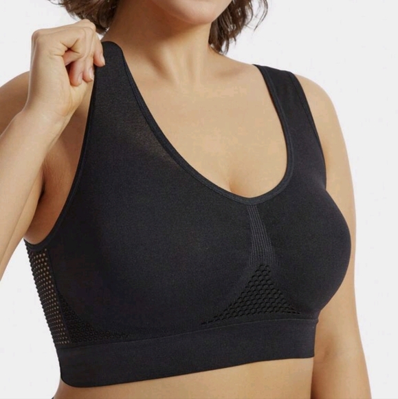 BLACK Sports Bra Breathable/Wireless WIDE COMFORT STRAPS W/ Removable Padding - Picture 2 of 4